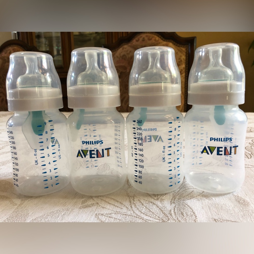 Philips Avent Baby Bottles - Clear with Blue Accents (Set of 4), NWOB